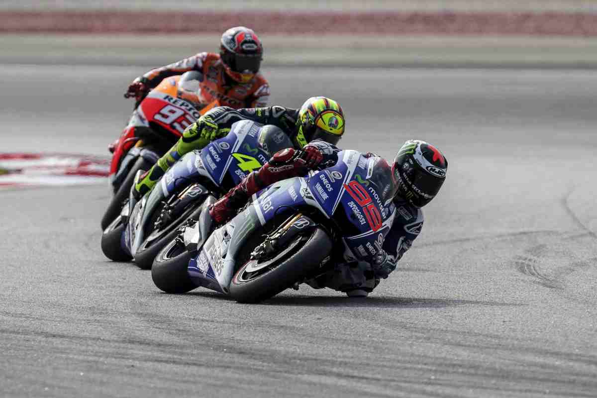 Lorenzo y cómo se benefició de la rivalidad entre Márquez y Valentino Rossi